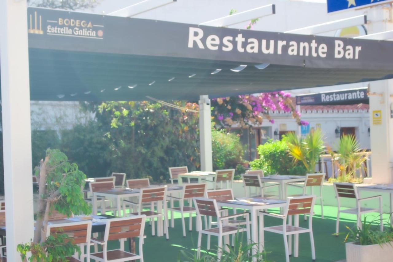 Hotel Patricia Torreguadiaro Εξωτερικό φωτογραφία